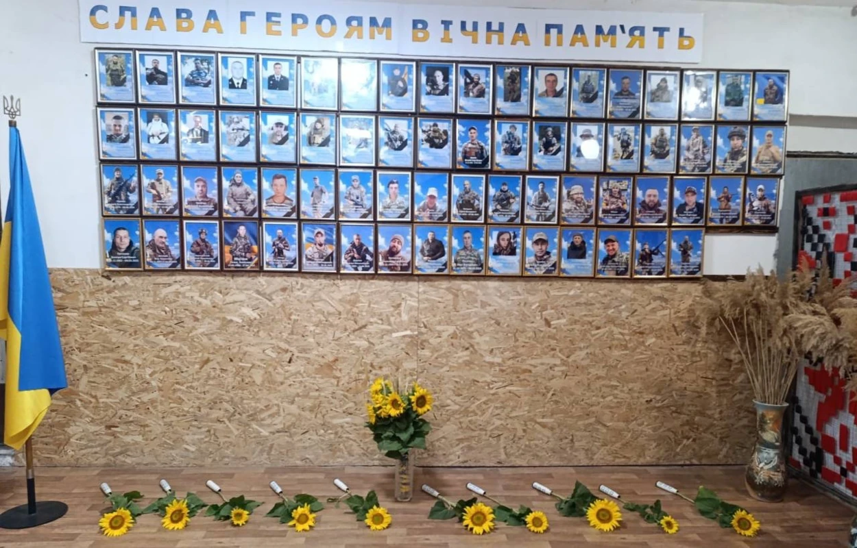 Представники Великобурлуцької громади вшанували загиблих Героїв-земляків