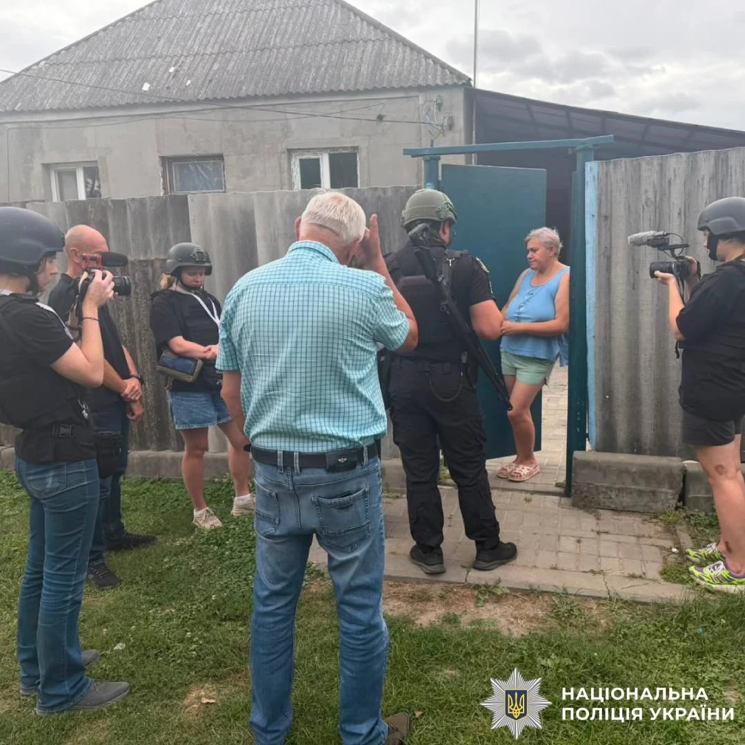 Евакуація мешканців прифронтових громад