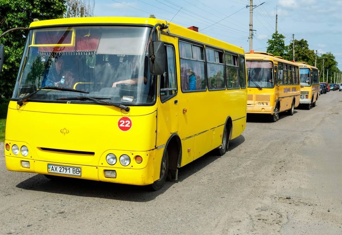 Евакуація з окупованих територій Харківської області влітку 2022 року