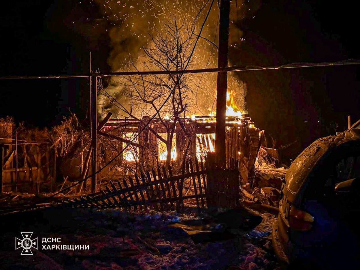 Наслідки обстрілу у Великому Бурлуці