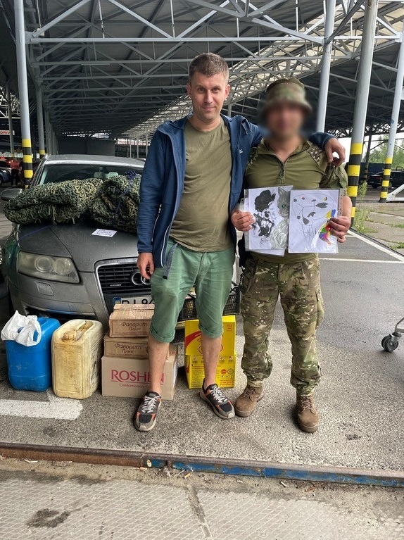 Допомога волонтерів