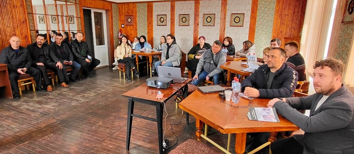 Семінар про фінансову допомогу на розвиток та започаткування власної справи, урядові грантові програми та молодіжне підприємництво