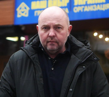 Олексій Сапаров, підприємець з Маріуполя,разом з родиною відкрив пекарню в Хмельницькому