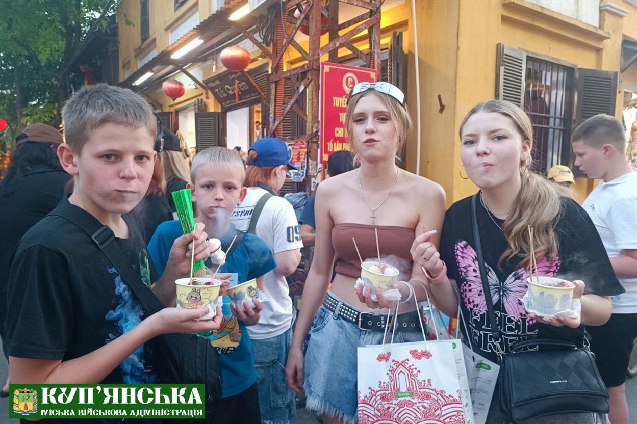 Діти з Купʼянська у Вʼєтнамі