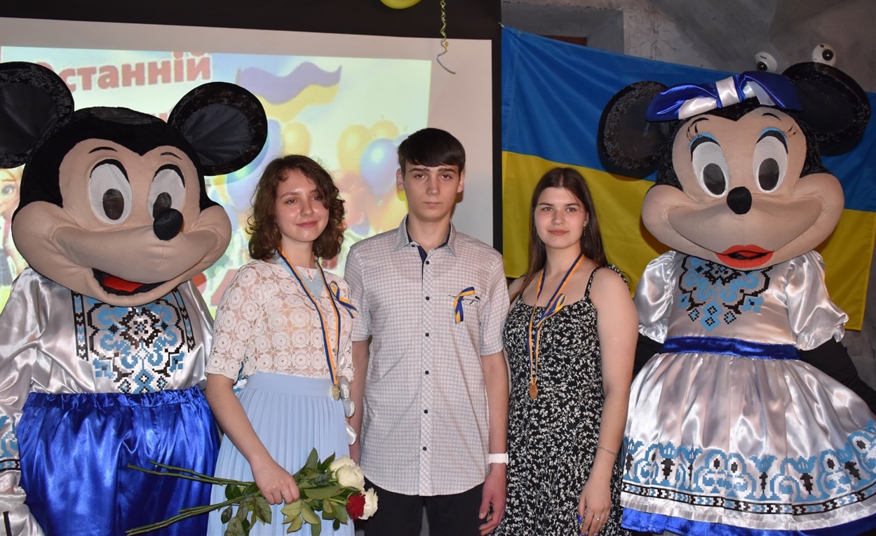 Випускники/ці 2024 