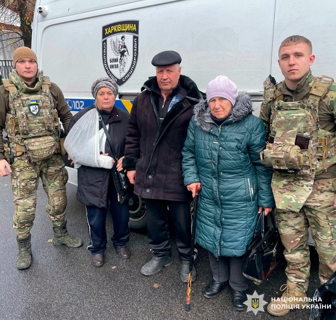 Евакуація з Купʼянської громади