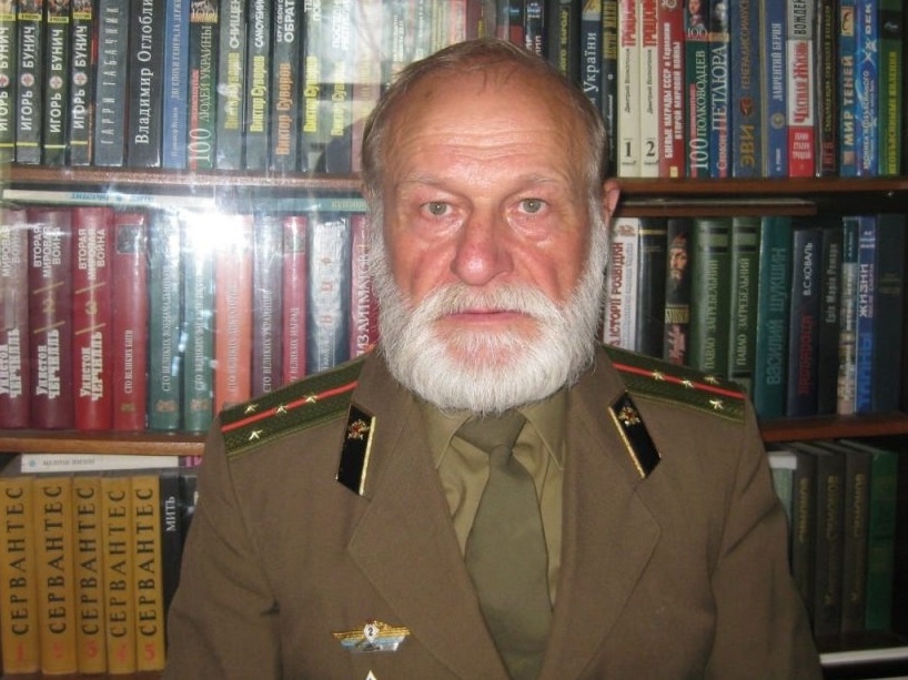 Олександр Зубар в окупації, коли думав, що це його останнє прижиттєве фото