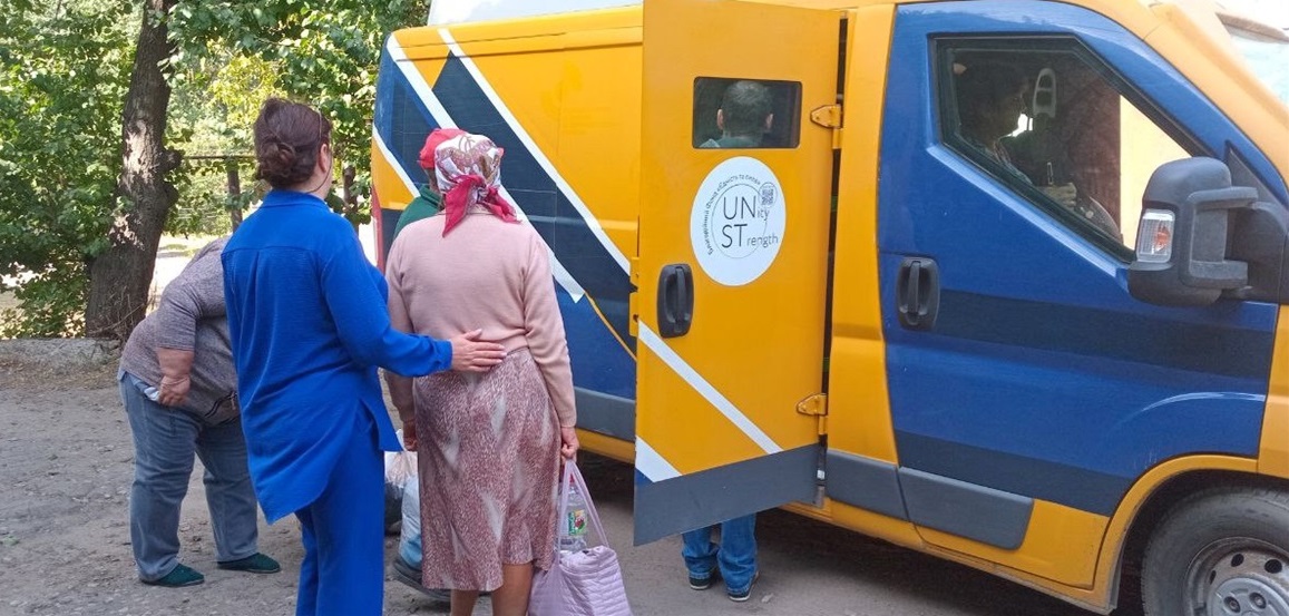 Евакуація з Петропавлівської громади