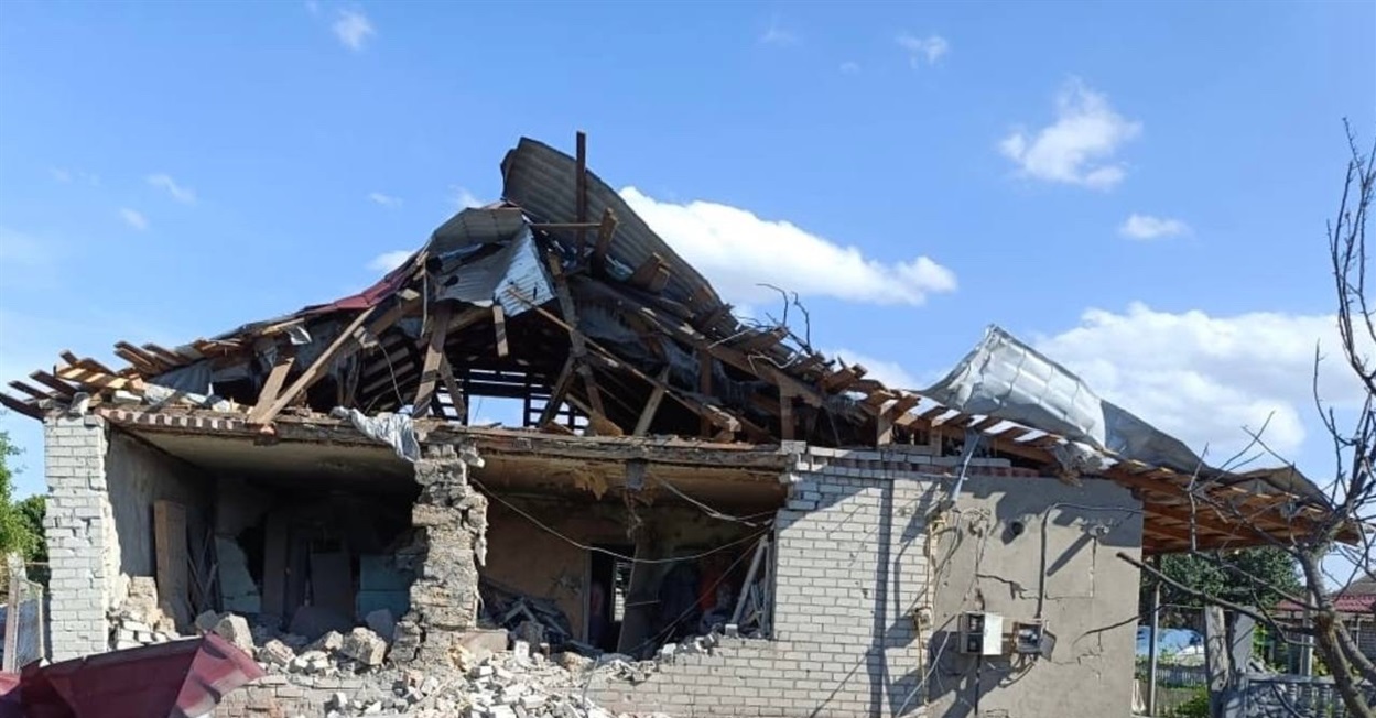 Зруйнований будинок внаслідок обстрілів. Ілюстративне фото