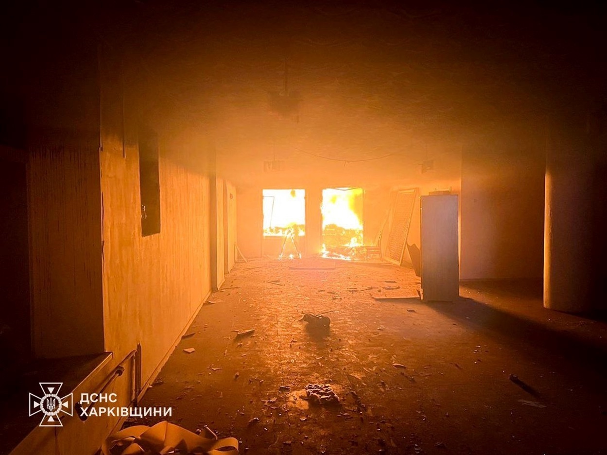 Наслідки влучання у будинок культури