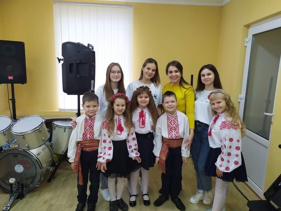 Гурти "VIL’NA" та «КрутьВерть»