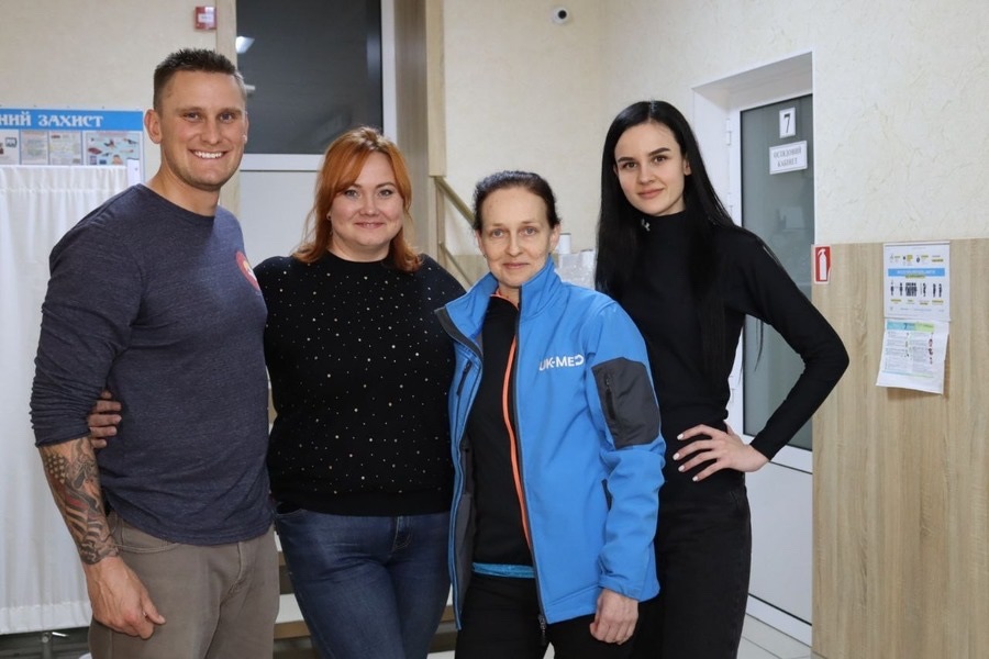 Лікарі центру