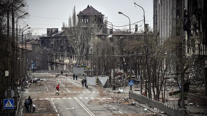 Пошкоджений Маріуполь