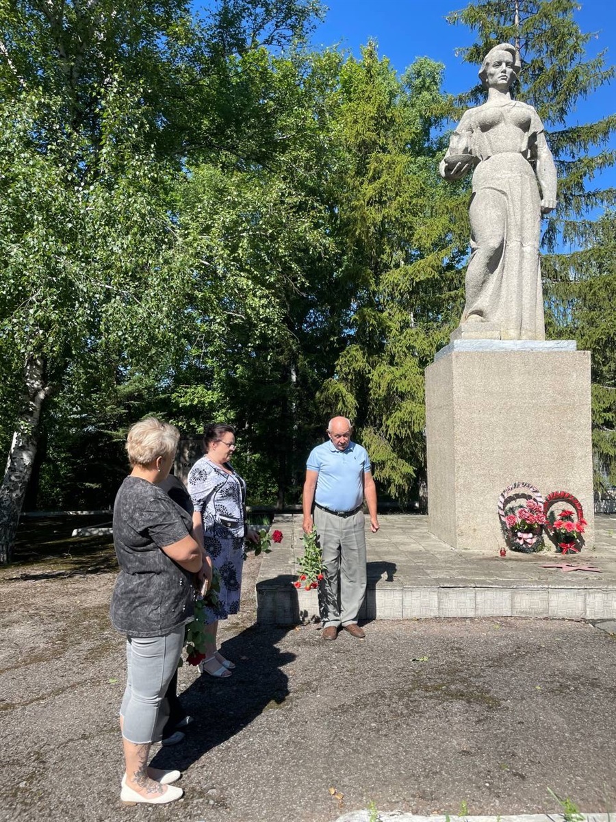 Захід до Дня скорботи і вшанування пам’яті жертв війни в Україні