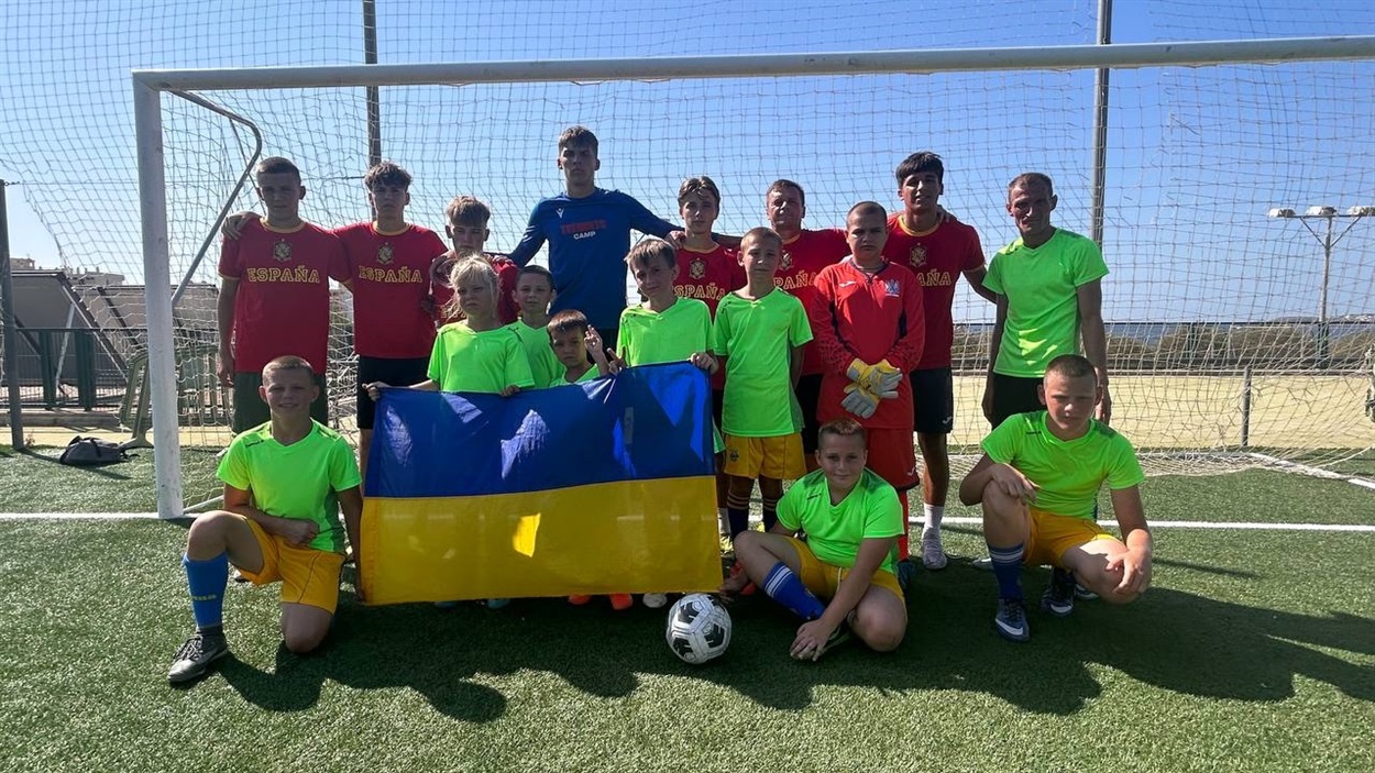 Юні футболісти із Шевченкового відпочили в Іспанії