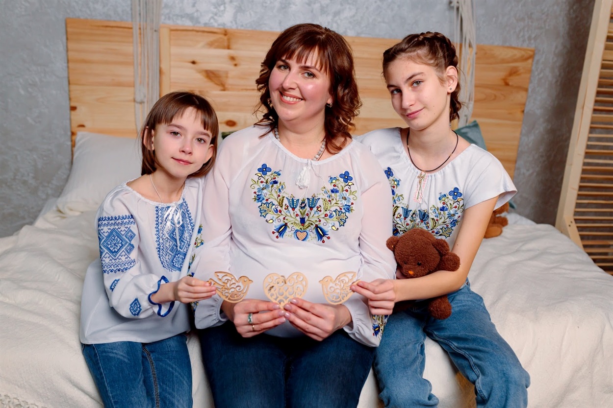 Ірина з доньками