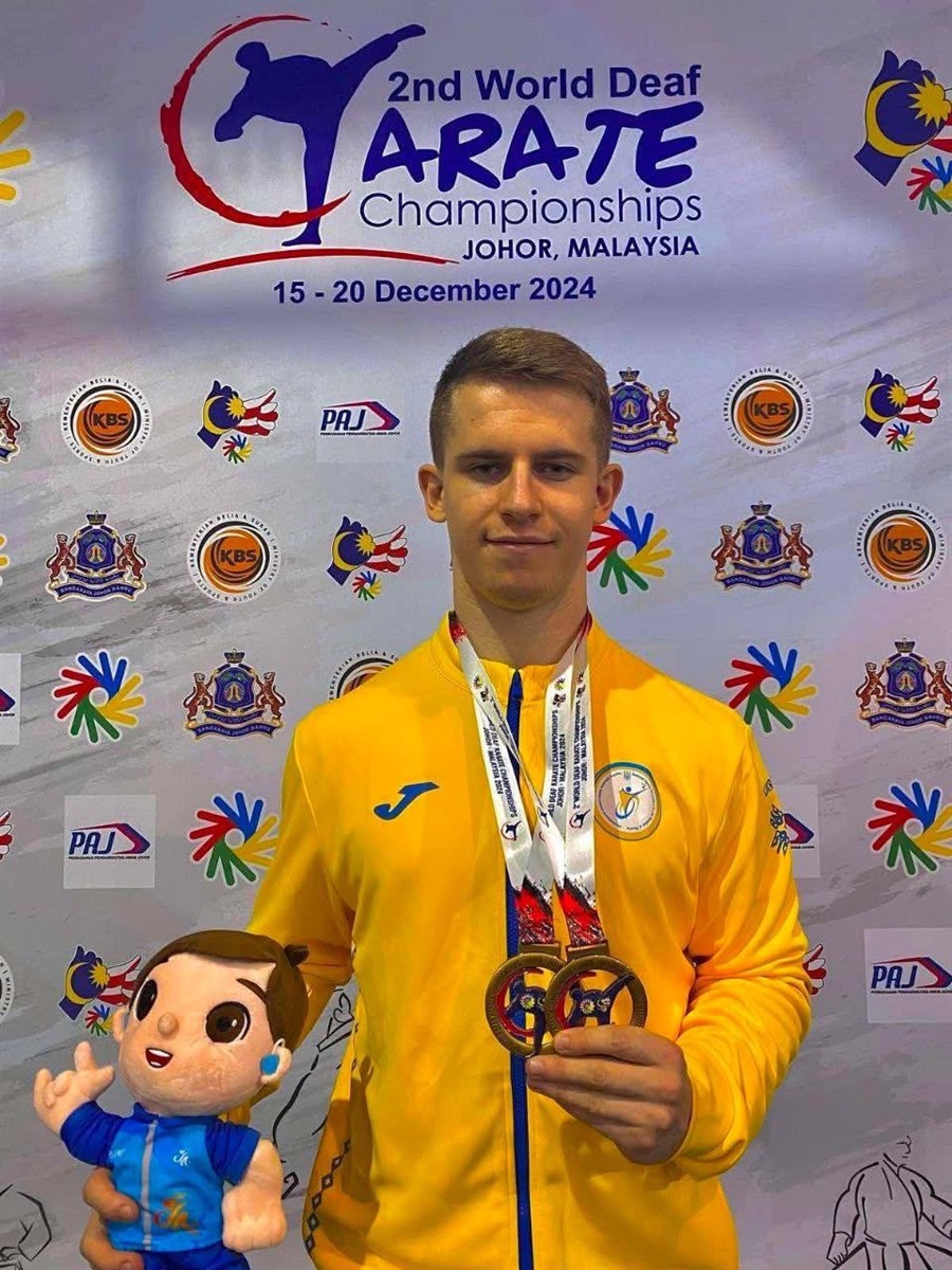 Олександр Черняєв