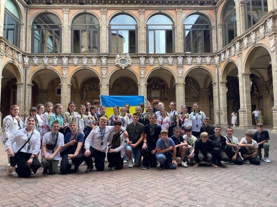 Відпочинок дітей з Дворічанської громади в Італії