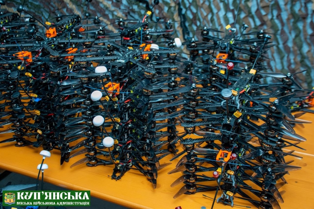 Дрони для військових