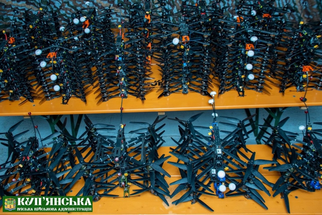 Дрони для військових