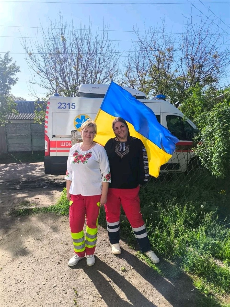 Олена з колегою