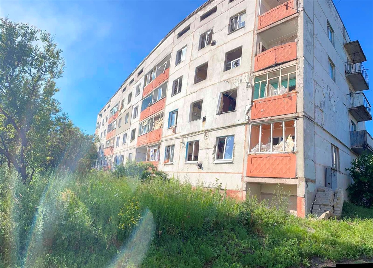 Наслідки обстрілу у Шевченковому
