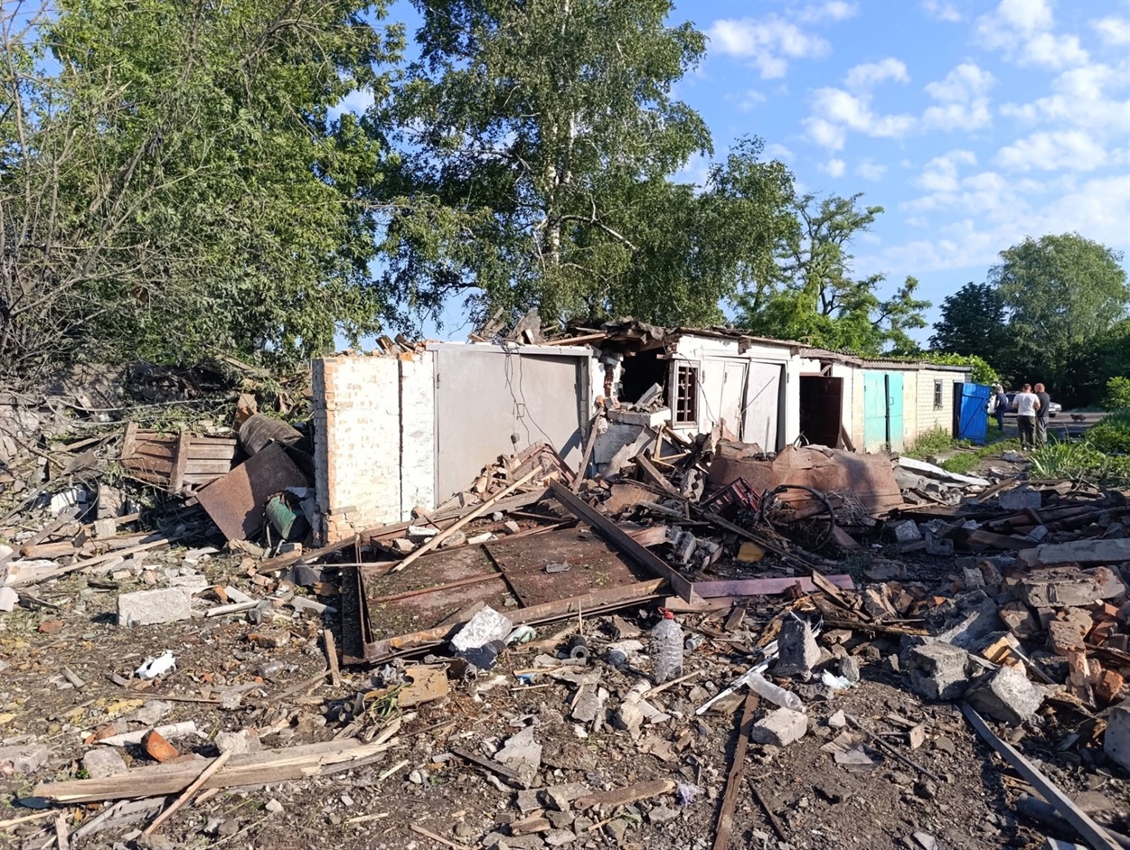 Наслідки обстрілу у Шевченківській громаді