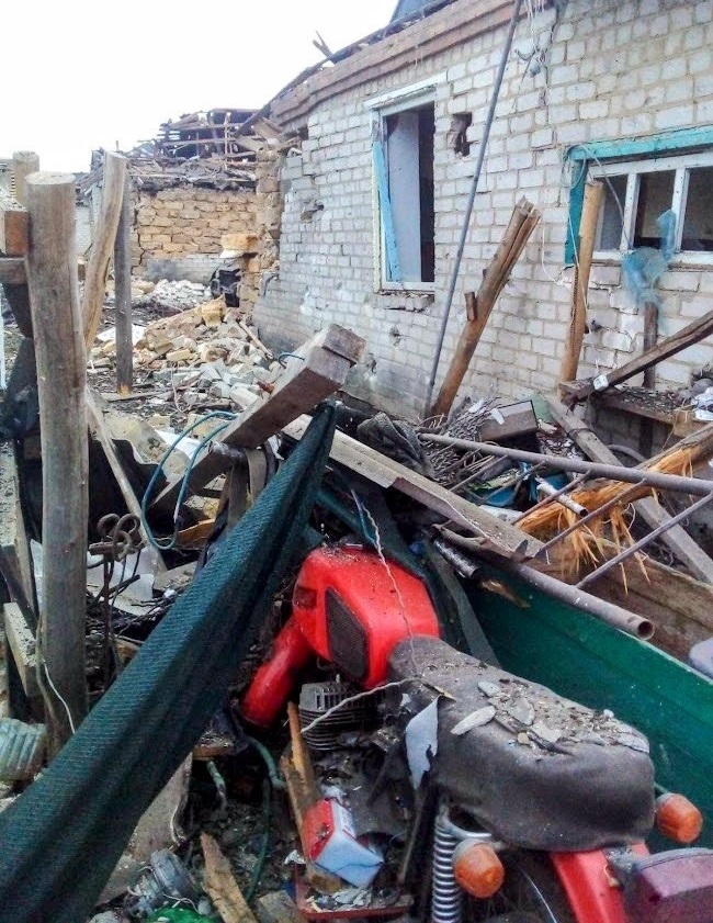 Наслідки обстрілу у Великобурлуцькій громаді